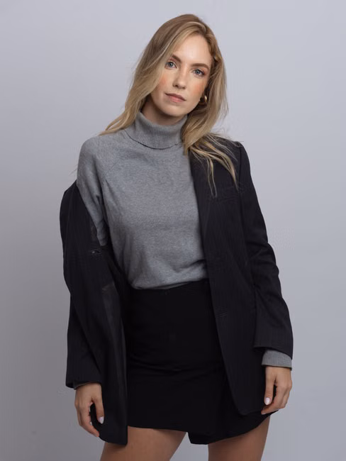 Blusa de Frio Gola Alta Preta